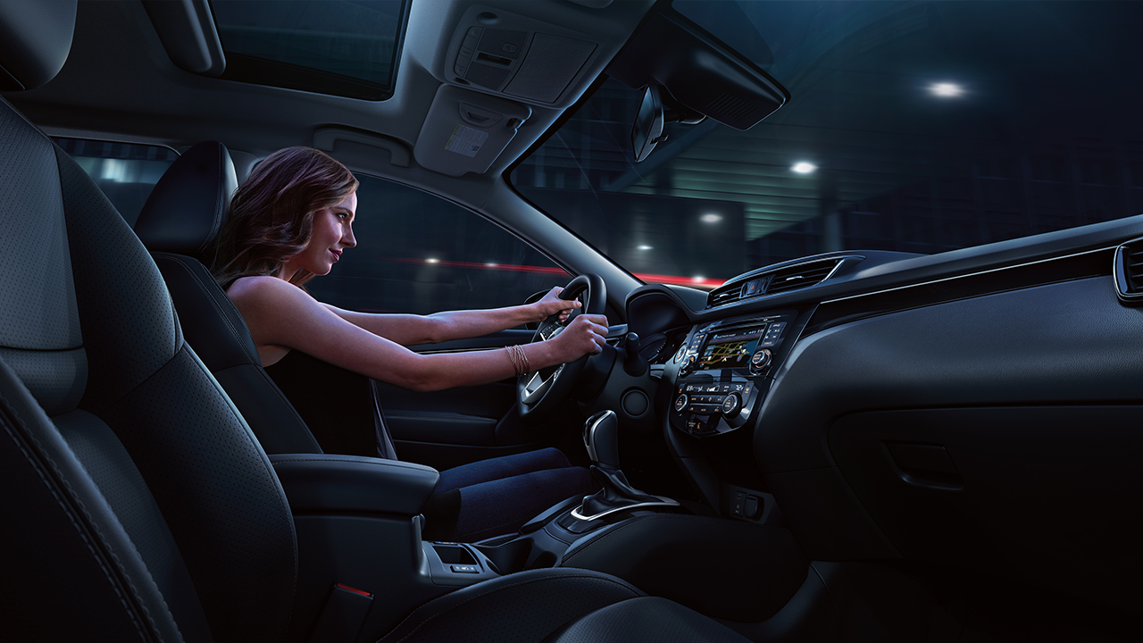 2017-nissan-qashqai-sport-steering