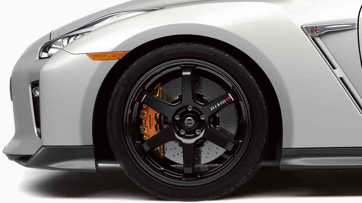 MY17-GTR-Track-Edition-wheel