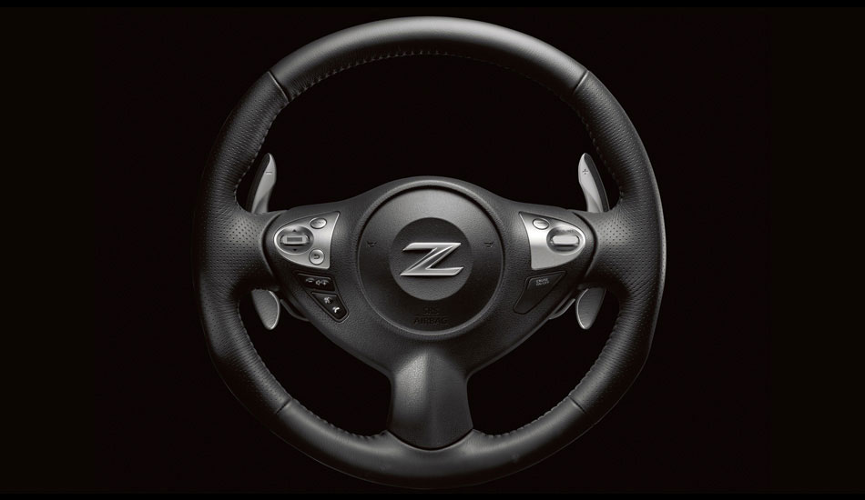 2018-nissan-370z-roadster-paddle-shifters