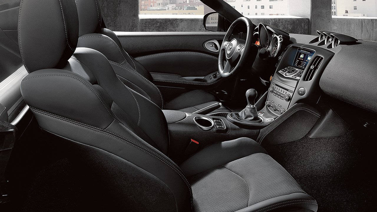 2018-370z-coupe-interior-large