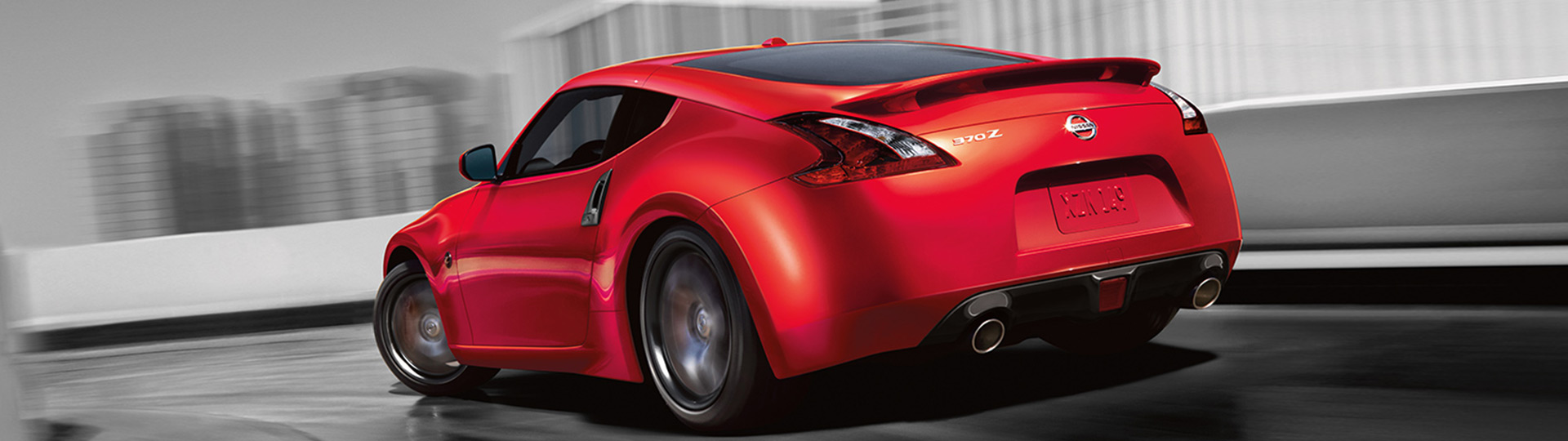 z370-coupe-exterior