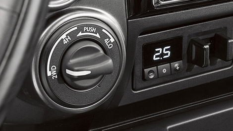2017-nissan-titan-trailer-brake-controller