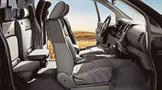 2017-nissan-frontier-full-interior-view